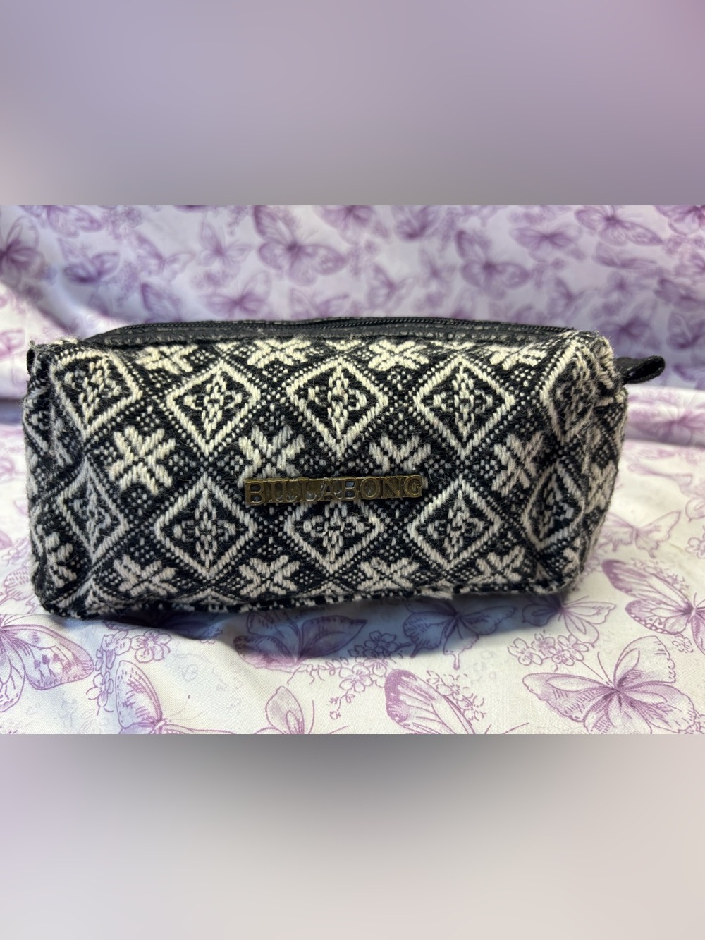 ✴️Vintage Billabong Black and White Knit Geometric Cosmetic Pouch